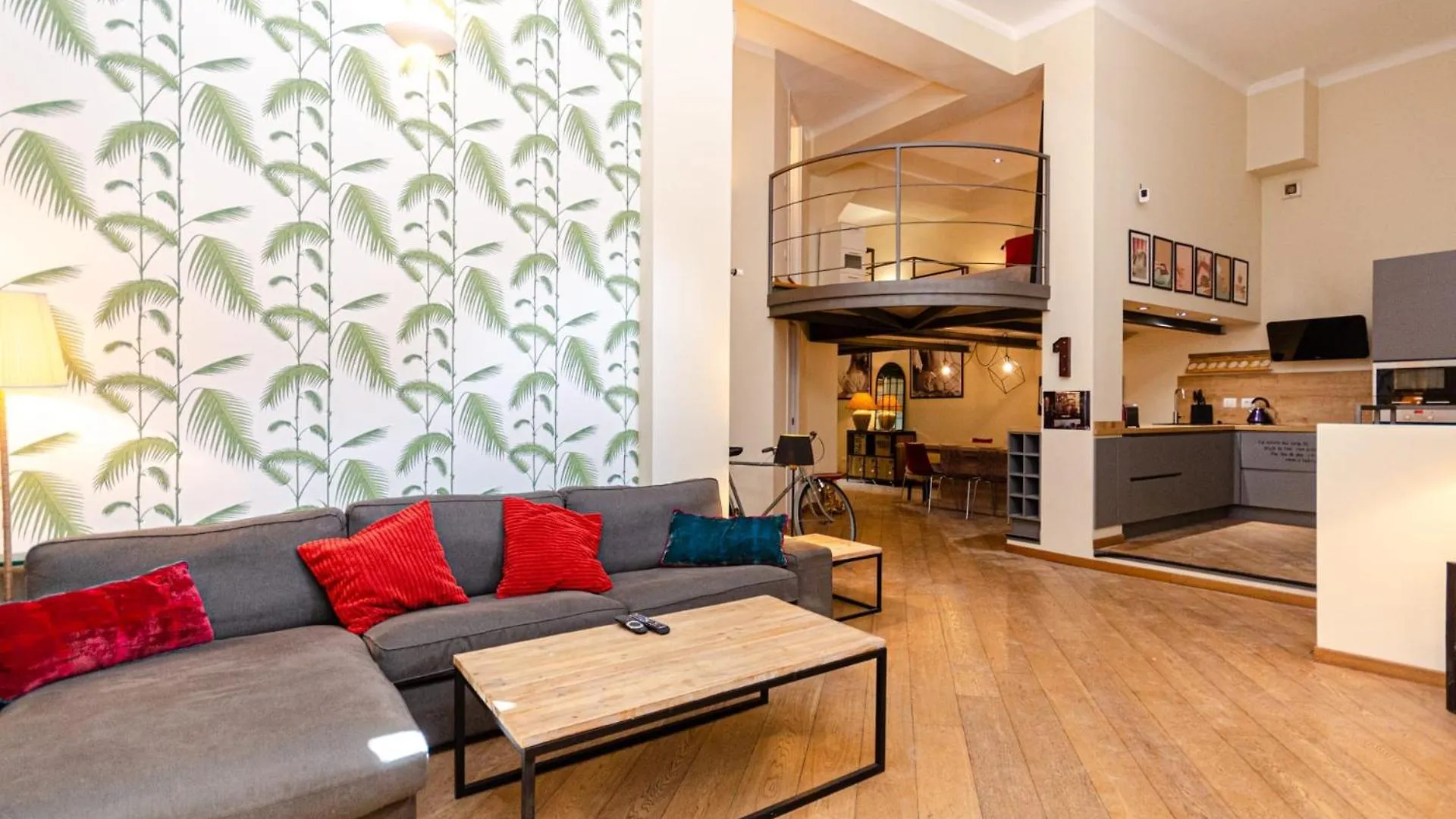 Luxury 3 Fiat, Ariberto Home, Tra Centro Storico Di Milano E Navigli, Con Spaziosa Jacuzzi联系方式