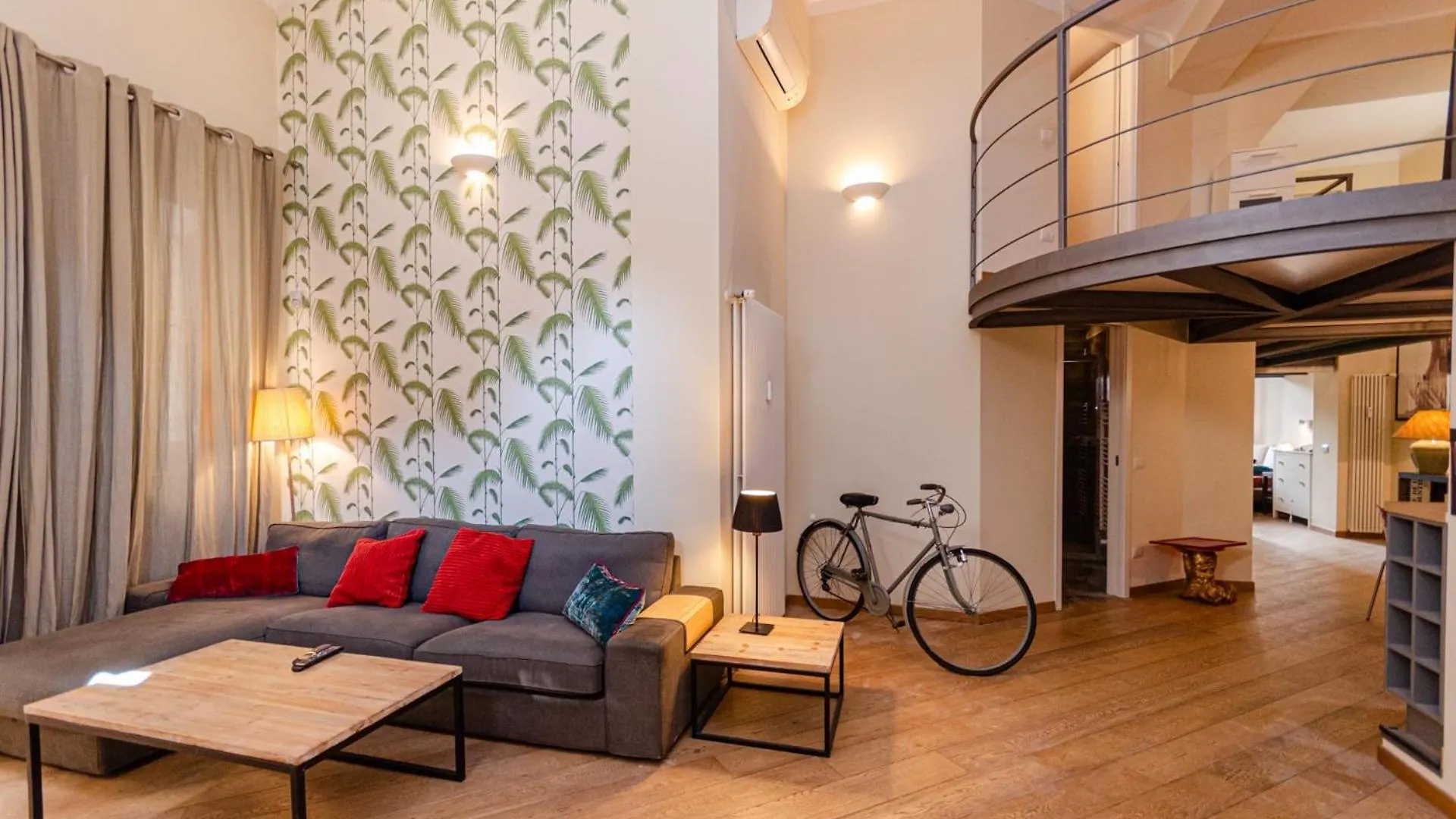 Luxury 3 Fiat, Ariberto Home, Tra Centro Storico Di Milano E Navigli, Con Spaziosa Jacuzzi 意大利
